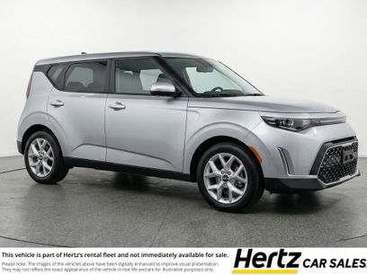 Used 2025 Kia Soul LX w/ LX Technology Package