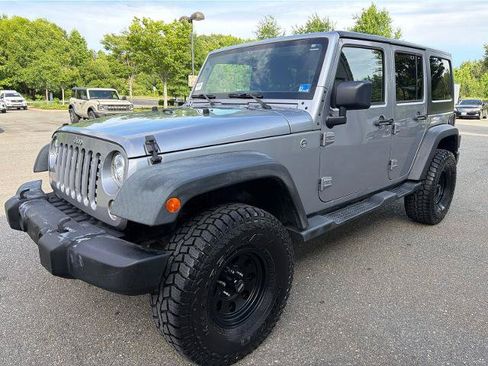 Used 2017 Jeep Wrangler Unlimited Sport w/ Quick Order Package 24S AWD/4WD image 5