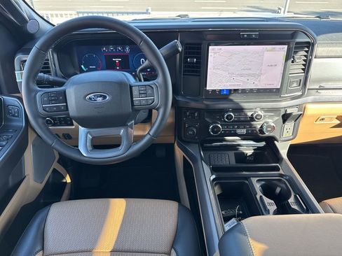 Used 2026 Ford F450 Lariat w/ FX4 Off-Road Package image 20