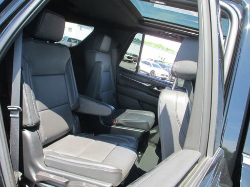 Used 2023 GMC Yukon Denali AWD/4WD image 28