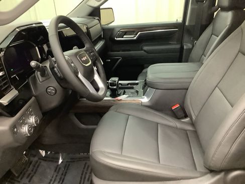 New 2026 GMC Sierra 1500 SLT w/ SLT Premium Plus Package image 16