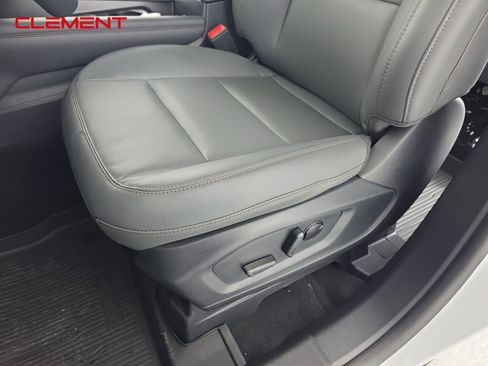 New 2026 Ford Explorer Active image 26