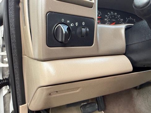 Used 2001 Ford F250 4x4 SuperCab Super Duty image 19