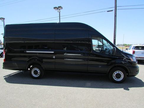 Used 2023 Ford Transit 250 148 High Roof Extended w/ Load Area Protection Package RWD image 5