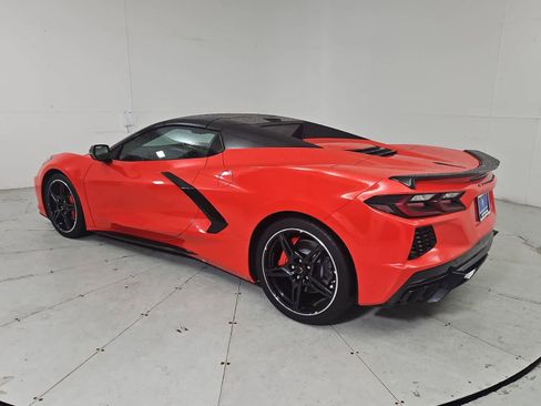 Used 2024 Chevrolet Corvette Stingray Preferred Conv w/ Battery Protection Package image 4