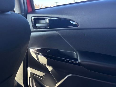 Used 2024 Mitsubishi Eclipse Cross LE image 37