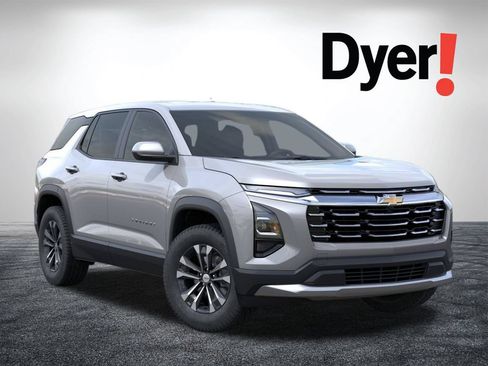 Used 2025 Chevrolet Equinox LT FWD image 9