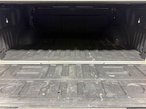 Used 2019 Ford F150 Lariat image 18