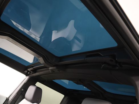 Used 2025 GMC Hummer EV 2X image 15