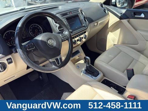 Used 2017 Volkswagen Tiguan Wolfsburg Edition FWD image 8