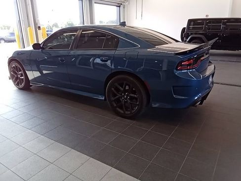 Used 2023 Dodge Charger R/T w/ Plus Group RWD image 4