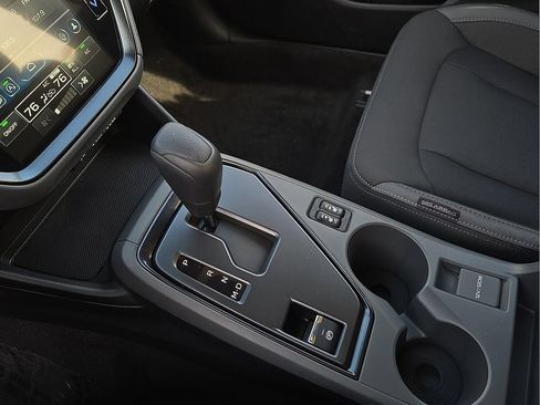 Certified 2026 Subaru Crosstrek 2.5i Premium AWD/4WD image 40