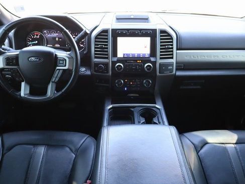 Used 2021 Ford F250 Platinum w/ FX4 Off-Road Package image 21