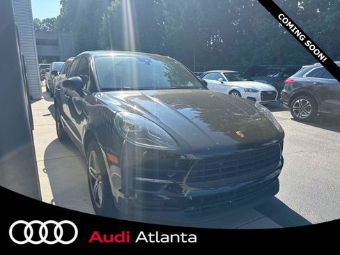 Used 2021 Porsche Macan AWD/4WD image 1