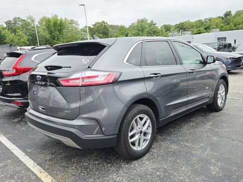 Used 2024 Ford Edge SEL AWD/4WD image 2