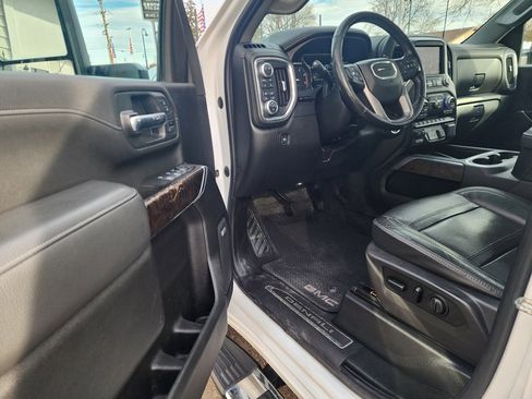 Used 2020 GMC Sierra 2500 Denali w/ Denali Ultimate Package image 24