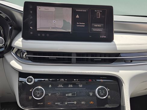 New 2026 INFINITI QX60 Luxe w/ Cargo Package FWD image 17