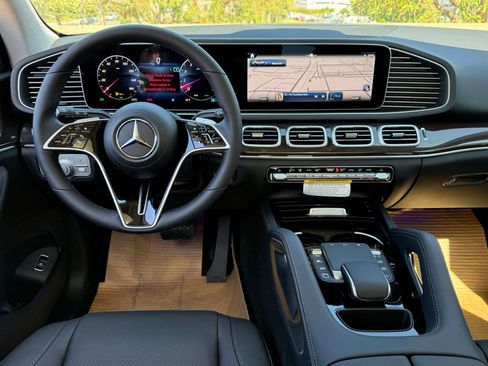 New 2026 Mercedes-Benz GLE 450 4MATIC image 28