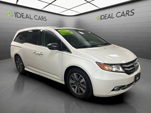 Used 2015 Honda Odyssey Touring Elite image 3