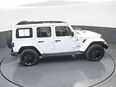 Used 2022 Jeep Wrangler Unlimited Sahara w/ Safety Group image 61