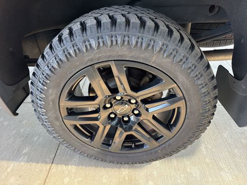 Used 2021 Chevrolet Silverado 1500 LT Trail Boss w/ Convenience Package II image 23