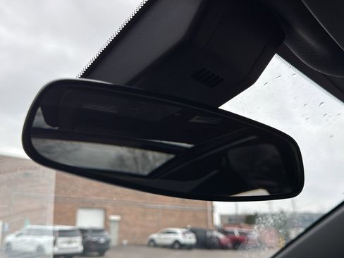 Used 2022 Chevrolet Equinox RS w/ RS Leather Package image 26