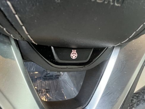 Used 2019 BMW 530i xDrive 530i xDrive image 18