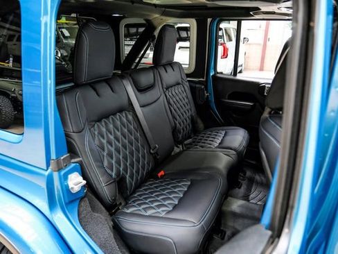 Used 2020 Jeep Wrangler Unlimited Rubicon AWD/4WD image 69