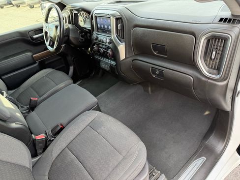 Used 2021 Chevrolet Silverado 1500 LT w/ Bed Protection Package image 18
