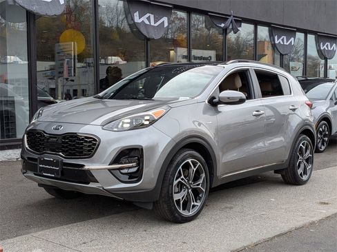 Used 2022 Kia Sportage SX image 2