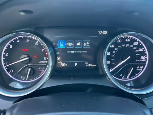 Used 2020 Toyota Camry LE w/ Cold Weather Package image 19