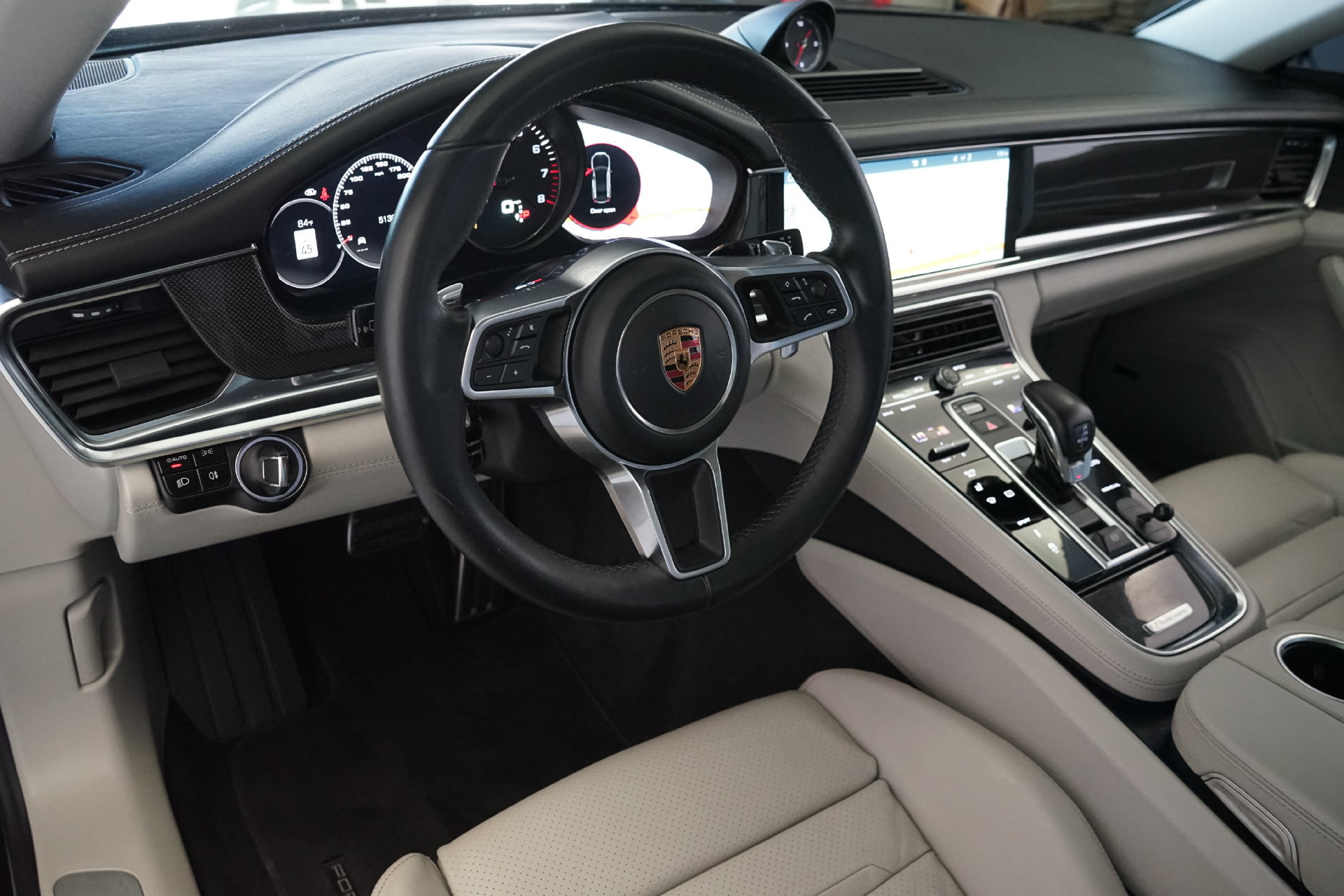 Used 2017 Porsche Panamera 4S AWD/4WD image 2