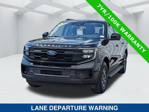 Certified 2025 Ford Expedition Max Active RWD image 8