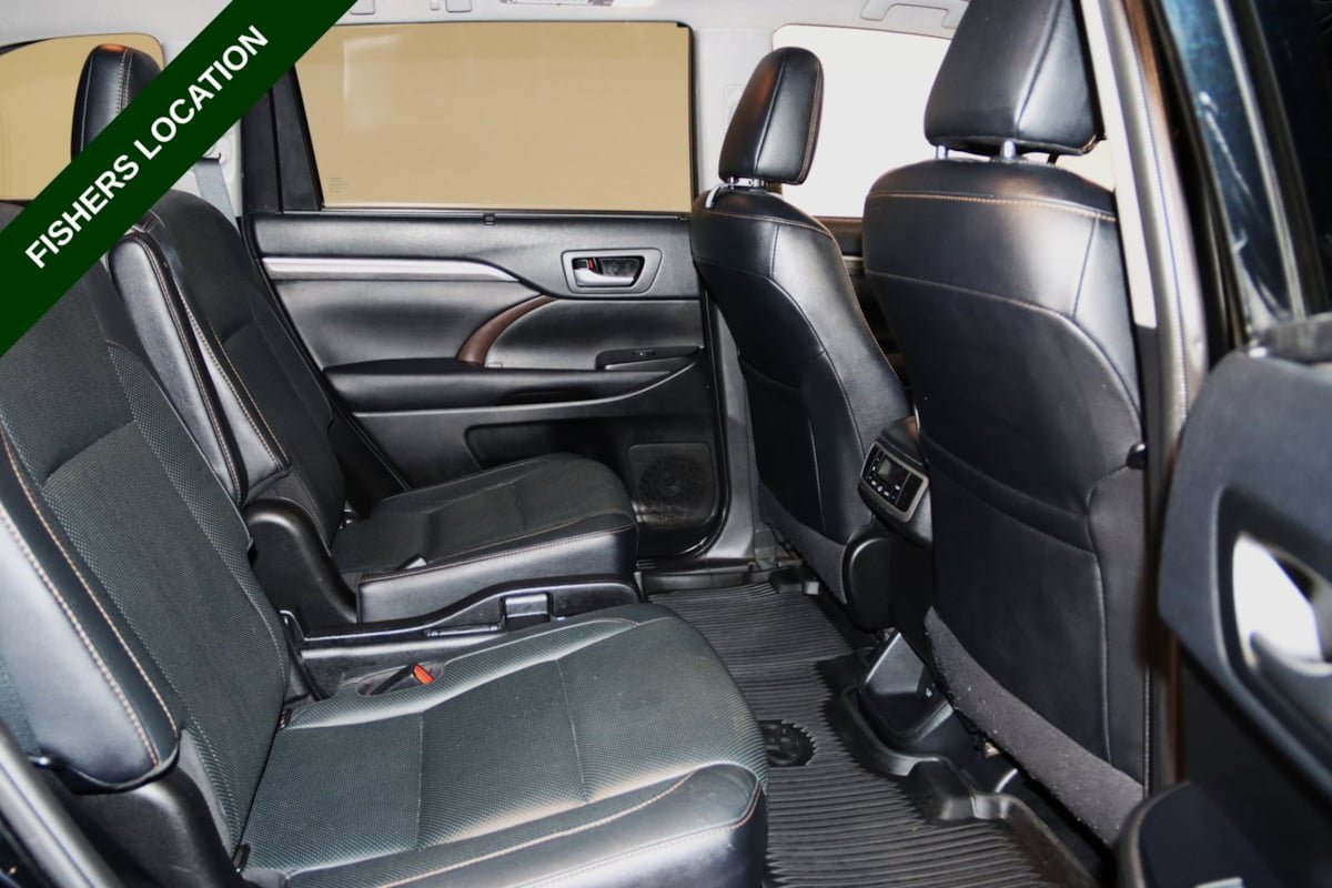 Used 2019 Toyota Highlander Limited AWD/4WD image 59