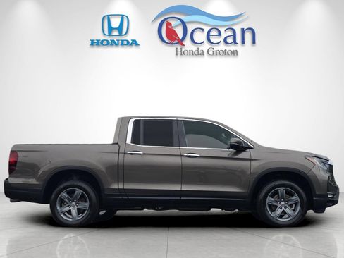 Used 2022 Honda Ridgeline RTL-E image 2