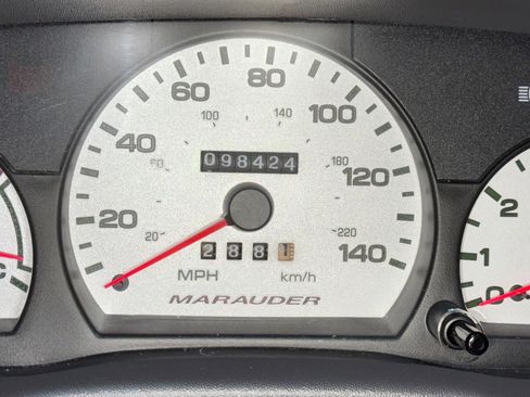 Used 2004 Mercury Marauder image 4