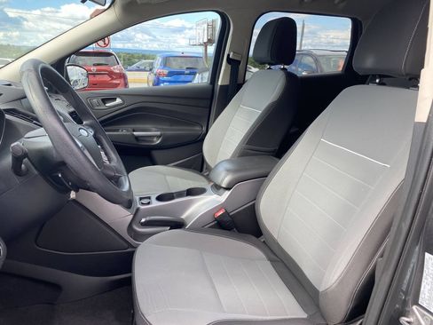 Used 2014 Ford Escape SE w/ Equipment Group 201A AWD/4WD image 12