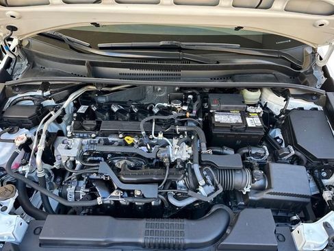 Certified 2022 Toyota Corolla SE w/ SE Preferred Package image 26