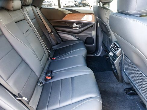 New 2026 Mercedes-Benz GLE 450 4MATIC Coupe image 18