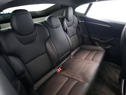 Used 2022 Tesla Model S Plaid image 5
