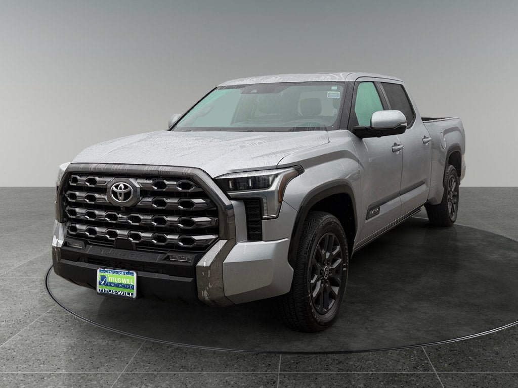 Used 2024 Toyota Tundra Platinum AWD/4WD image 3