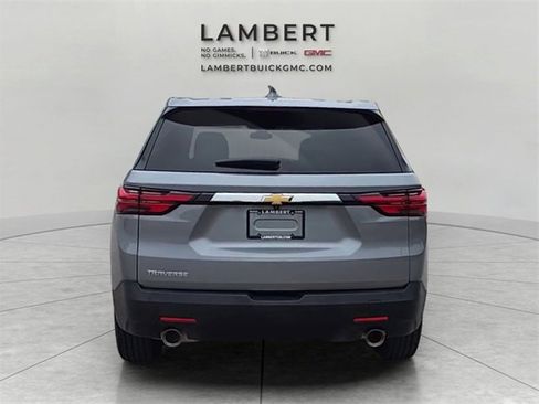 Used 2023 Chevrolet Traverse LS w/ Safety Package image 4