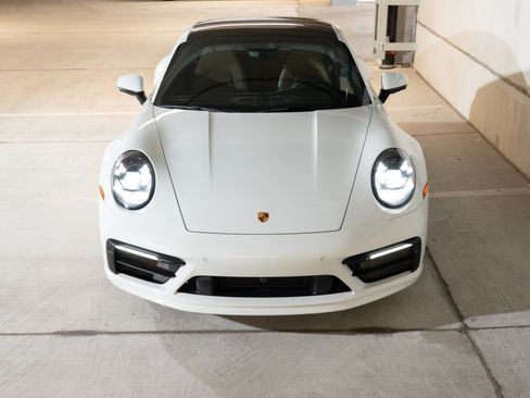 Certified 2022 Porsche 911 Carrera 4S AWD/4WD image 6