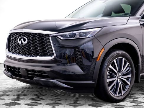 Certified 2023 INFINITI QX60 Sensory w/ Vision Package AWD/4WD image 40