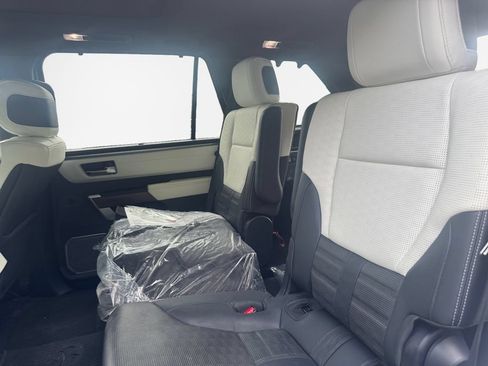 Used 2024 Toyota Sequoia Capstone AWD/4WD image 24