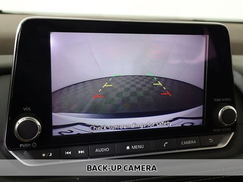 Used 2023 Nissan Rogue S AWD/4WD image 4