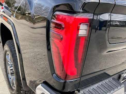 Certified 2025 GMC Sierra 2500 SLT w/ Texas SLT Premium Package image 28