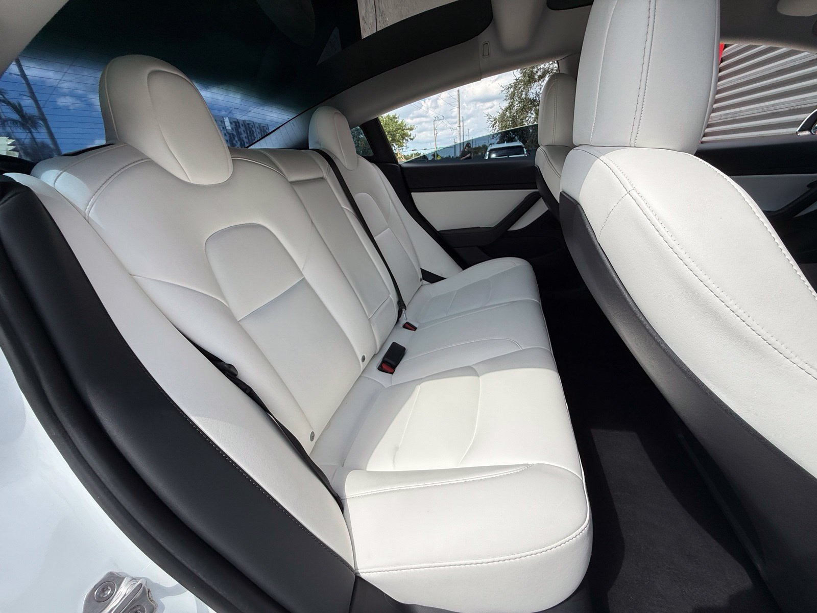 Used 2021 Tesla Model 3 Standard Range Plus RWD image 18