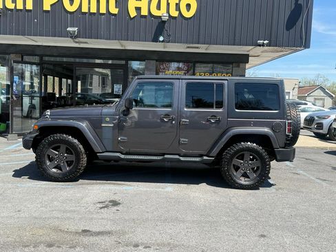 Used 2016 Jeep Wrangler Unlimited Sport AWD/4WD image 4