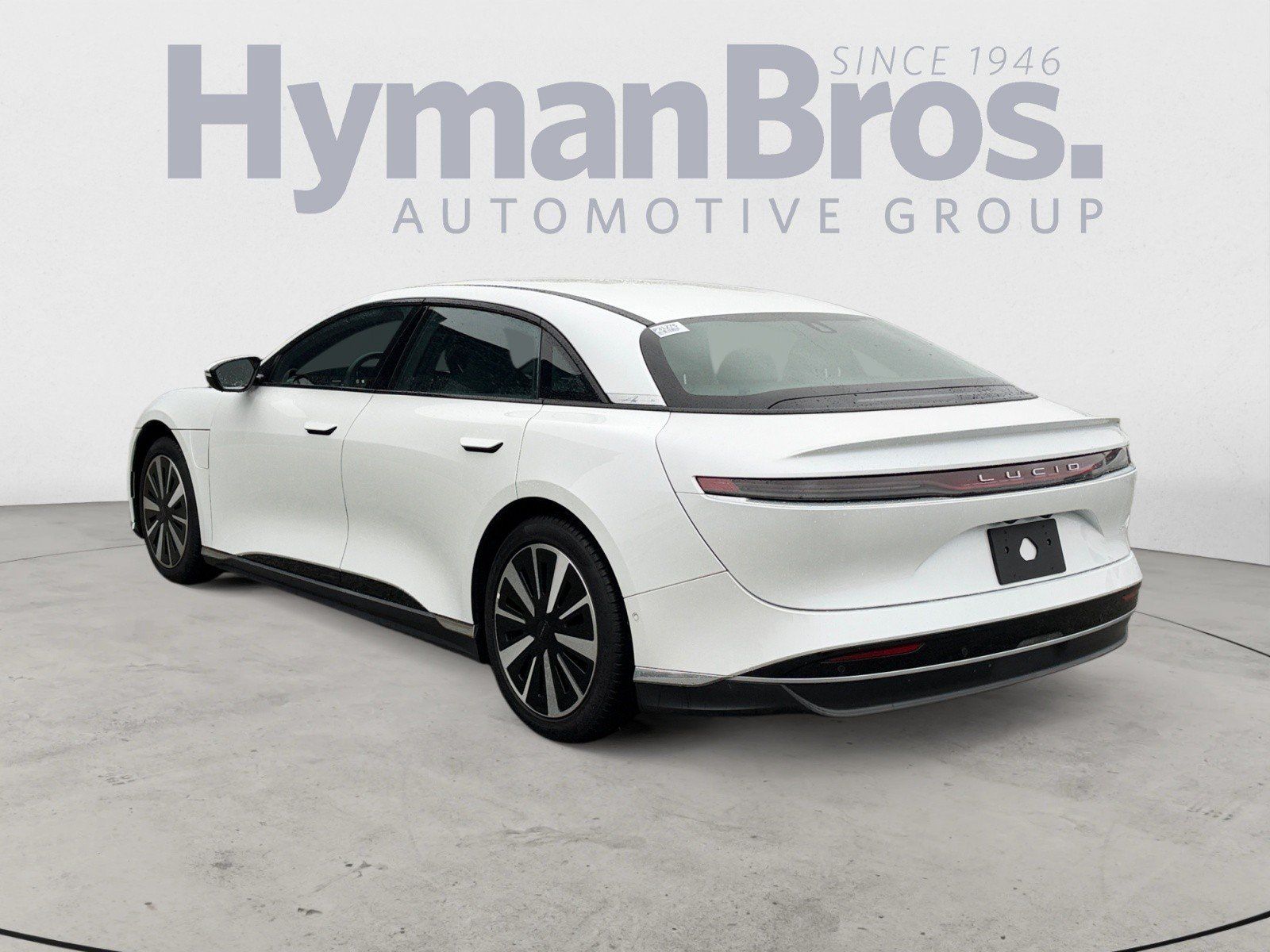 Used 2024 Lucid Air Pure RWD image 5